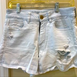 American Eagle High-rise White Jean Shorts Size 6